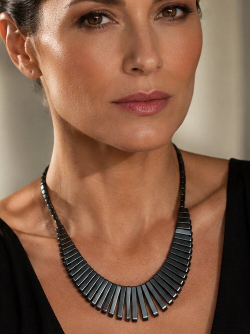 Art Deco Gunmetal Fan Collar Necklace Geometric 18"